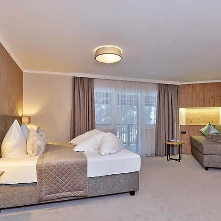 Apartmanhotel Alp Tiroler Adler