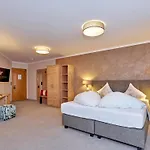 Alp Tiroler Adler 4* Solden