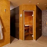 Alp Tiroler Adler Aparthotel