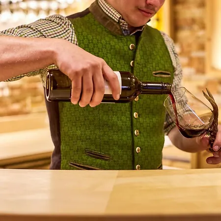 מלון דירות Alp Tiroler Adler