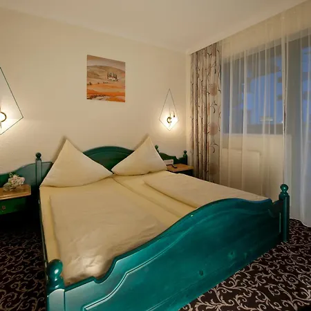 Apart Otel Alp Tiroler Adler 4*
