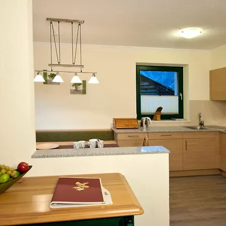 Alp Tiroler Adler Aparthotel