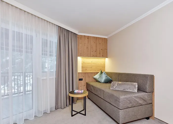 Alp Tiroler Adler Apart-hotel